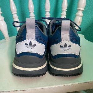 Adidas ZX 700HD Blue Shoe, size 10 mens